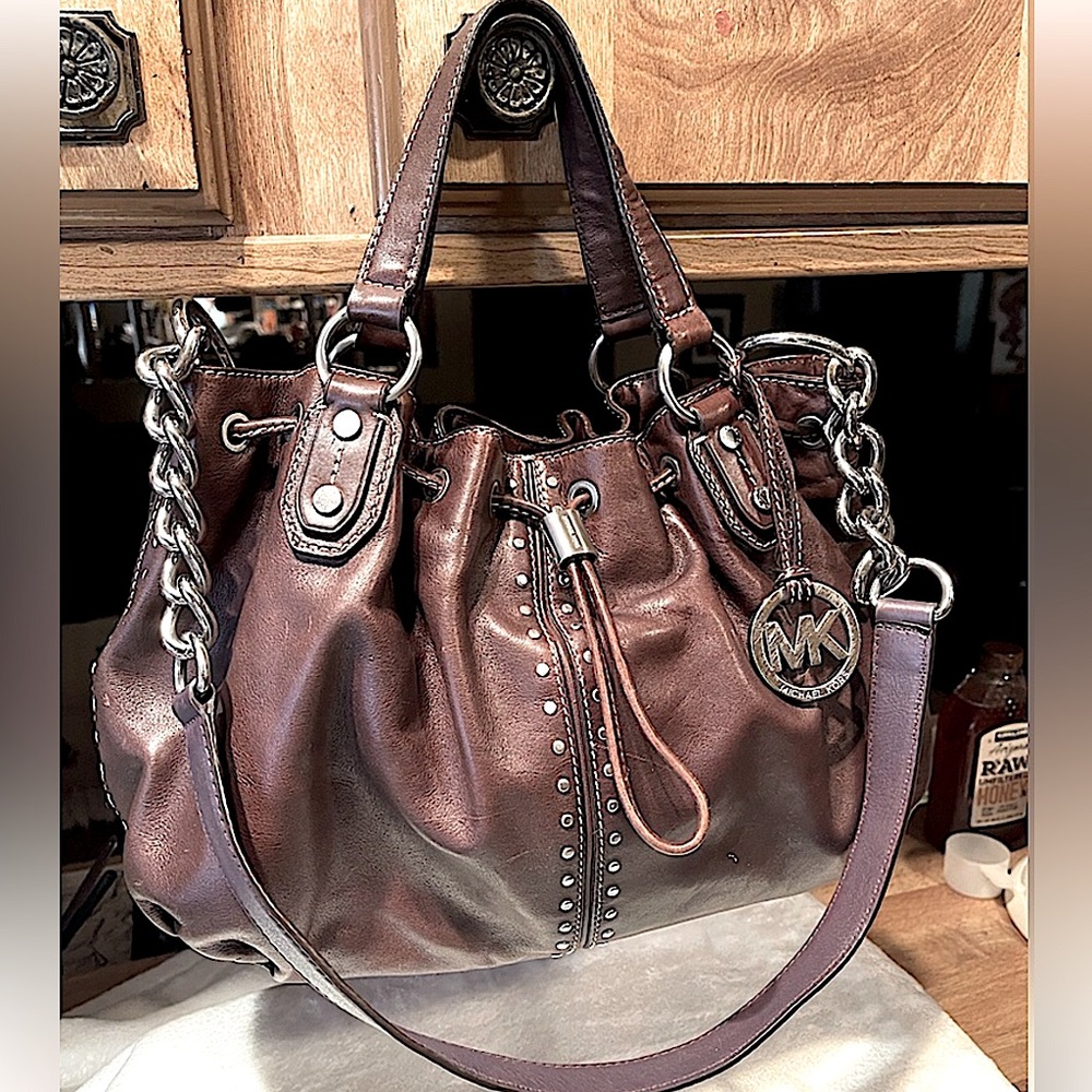 🤎Michael Kors Studded Uptown Chained Astor (RARE) Chocolate Brown - Picture 4 of 16